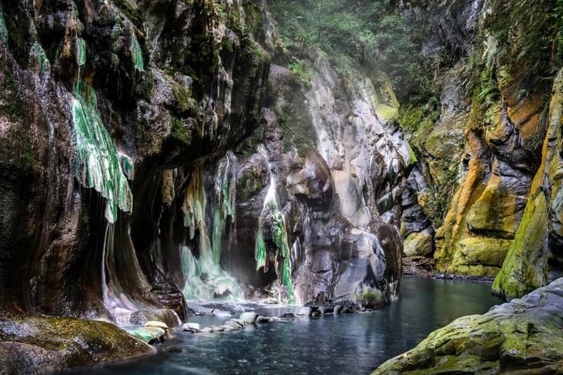 Lisong Hot Springs